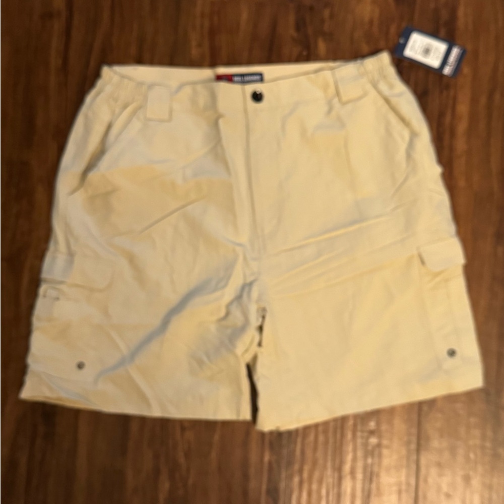 Men's Reel Legends Tan Fishing Cargo Shorts XL